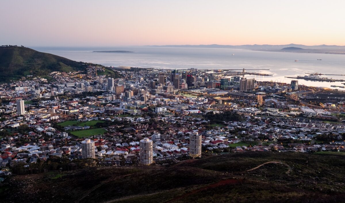 cape-town-city-bowl-3545921_1920